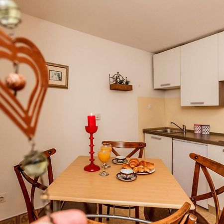 Apartment Dalmatian Cottage Split Exterior foto